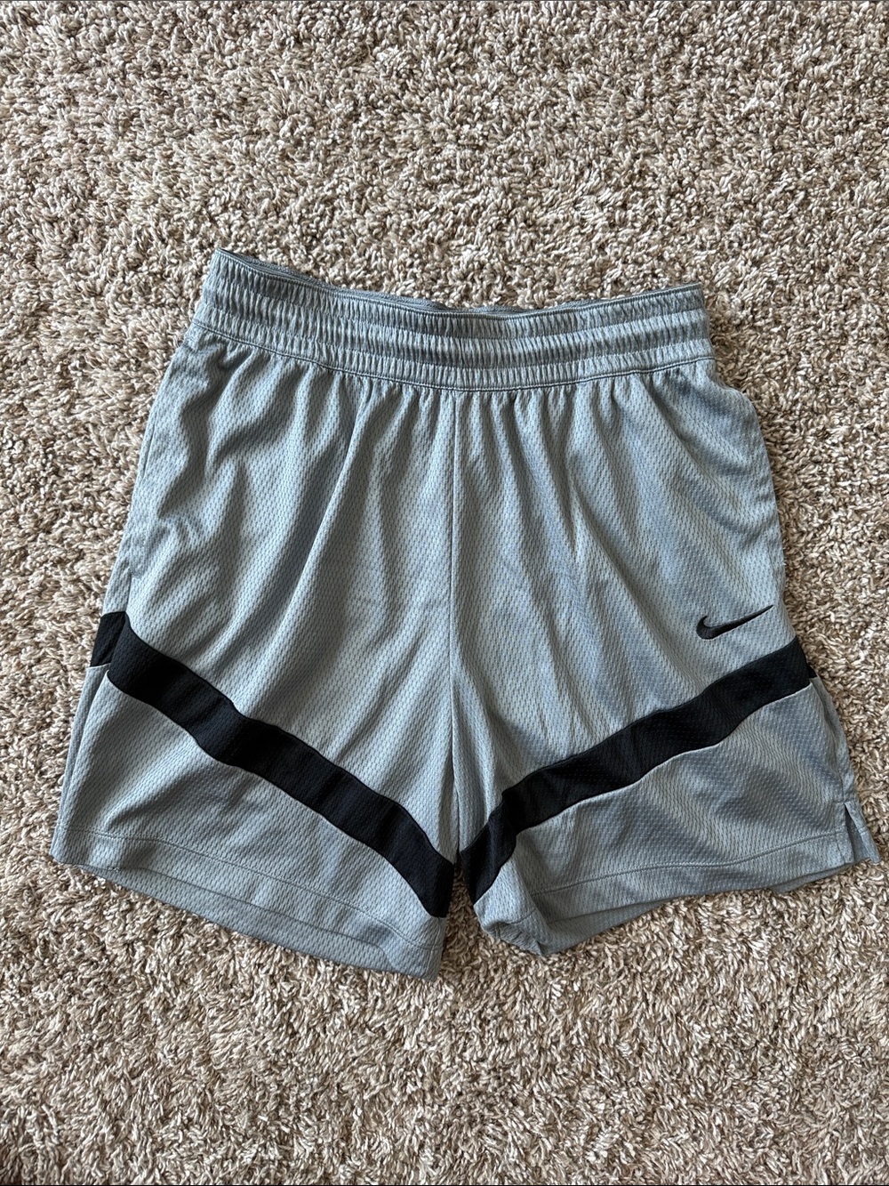 Nike Men's Dri-FIT Icon Basketball Shorts ‘Cool Grey/Black’